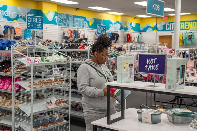 Find at good deal at Citi Trends near Ensley Highlands.