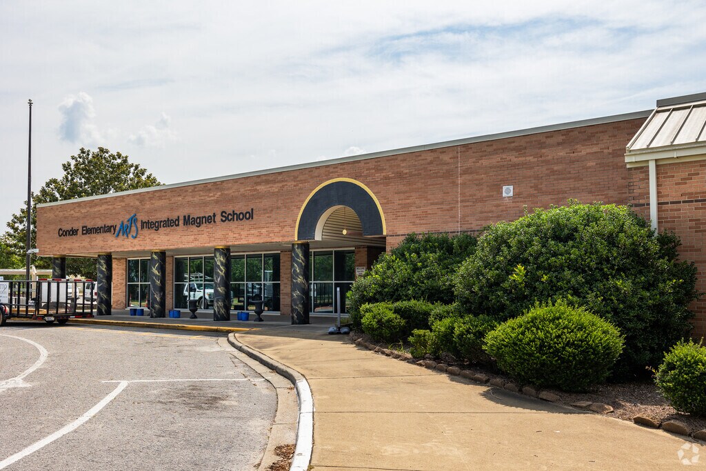 L.W. Conder Arts Integrated Magnet School is a public school in Columbia.