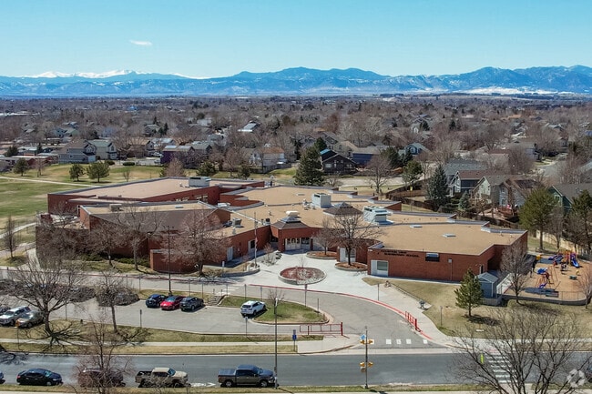 An overview of the entrance at Mountain View Elementary School in Broomfield, Colorado.