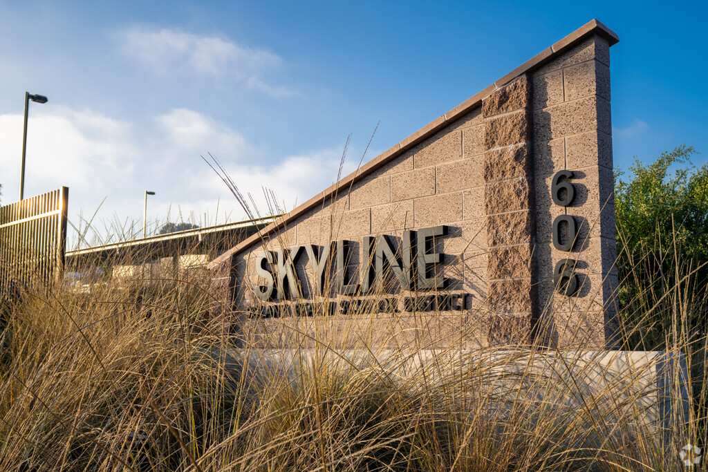 The entrance to Skyline Elementary School in Solana Beach.