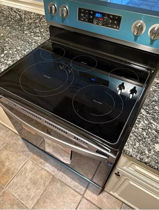 705 Vouray Dr unit 705 Vouray, Kenner, LA 70065 - photo 7