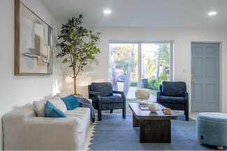 770 NE 34th Ct, Oakland Park, FL 33334