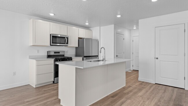 1469 E 690 N unit 1101, Salem, UT 84653 - photo 4