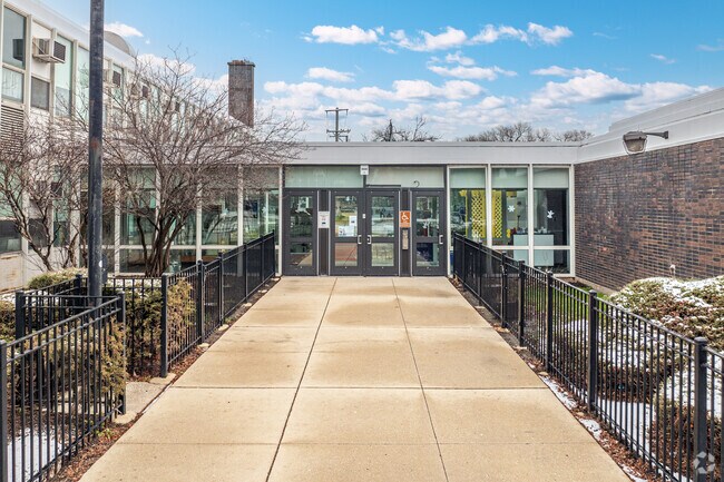 Mollison Elementary serves residents of Grand Boulevard.