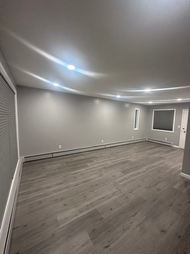 1410 Juneau St unit 4, Anchorage, AK 99501 - photo 7