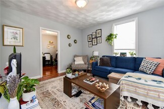 6 Trenton St Unit 1, Providence, RI 02906