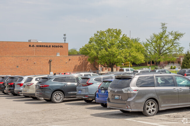 R C Hinsdale Elementary School