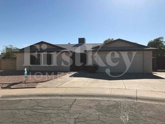 4423 E Pinto Ct, Phoenix, AZ 85044