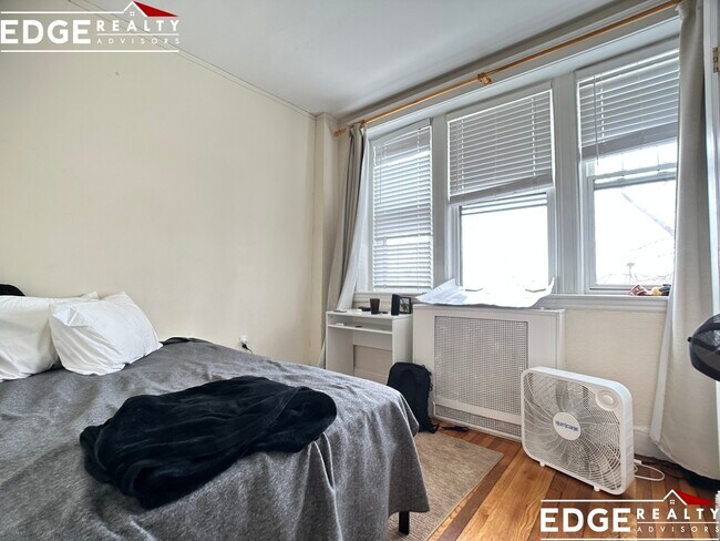 2005 Commonwealth Ave, Brighton, MA 02135 - photo 4