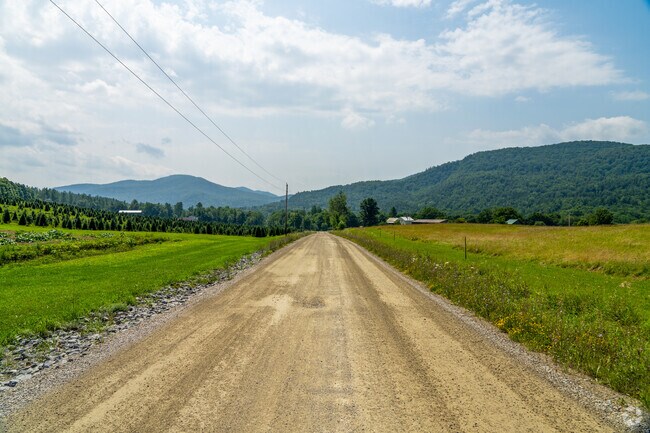 Huntington’s rural roads offer sweeping views of Vermont’s Green Mountains.