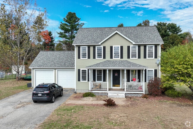 Colonial homes dot the streets of the Hardwick neighborhood.