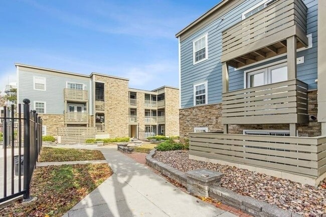 Overland Station, Overland Park, KS 66204 - photo 5