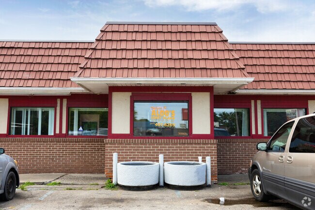 Aldo's Coney Island is the only remaining 24/7 dine-in diner in Flint.