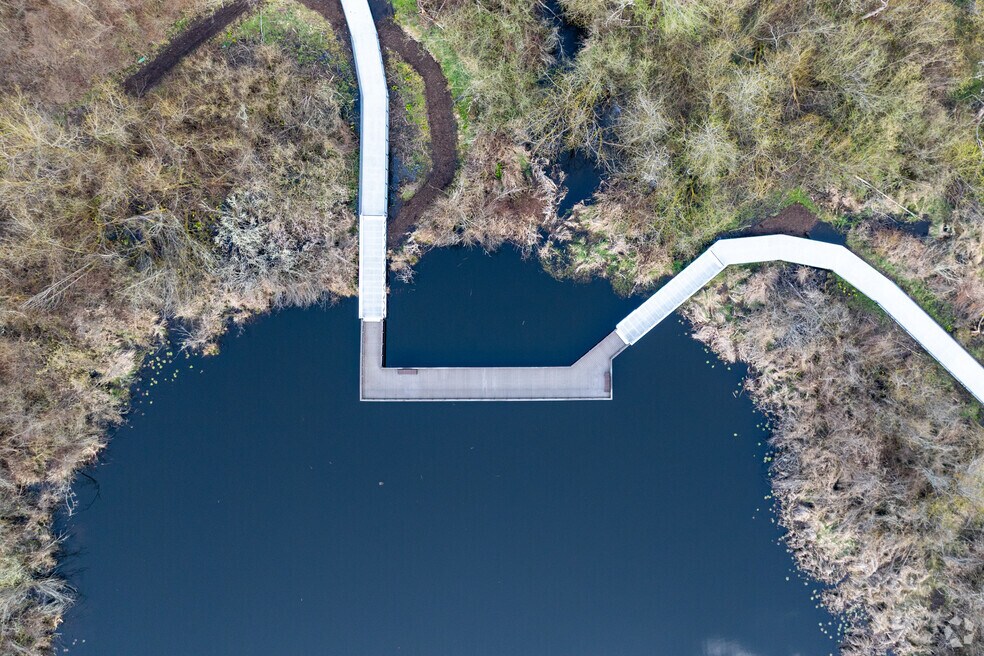 NH_ScriberLake_560467_041525_P2_MN_V2