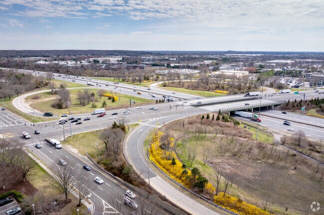 The Long Island Expressway, Long Islands major highway is about 10 miles south of Lloyd Harbor.