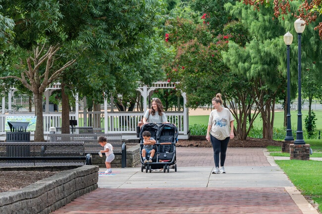 Downtown Burlington families have many local parks in and around the Burlington area.