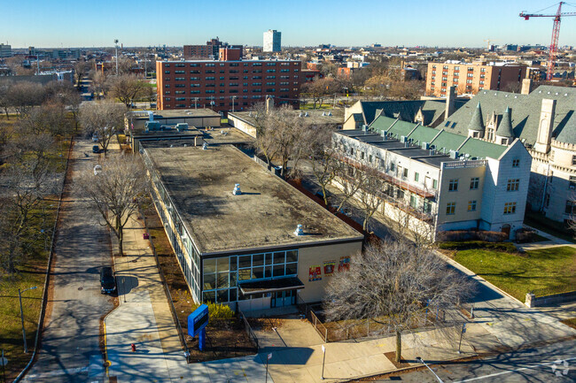 Reavis Elementary Math & Science Specialty School