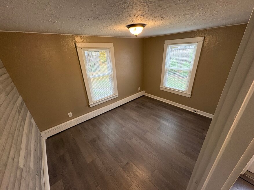 1131 Smithtown Ave unit 1, Bohemia, NY 11716 - photo 1