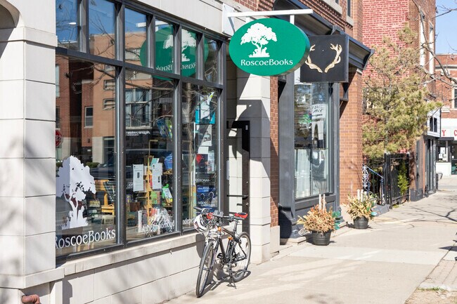 Roscoe Books is the favorite supplier to the Roscoe Village area with latest best selling books.