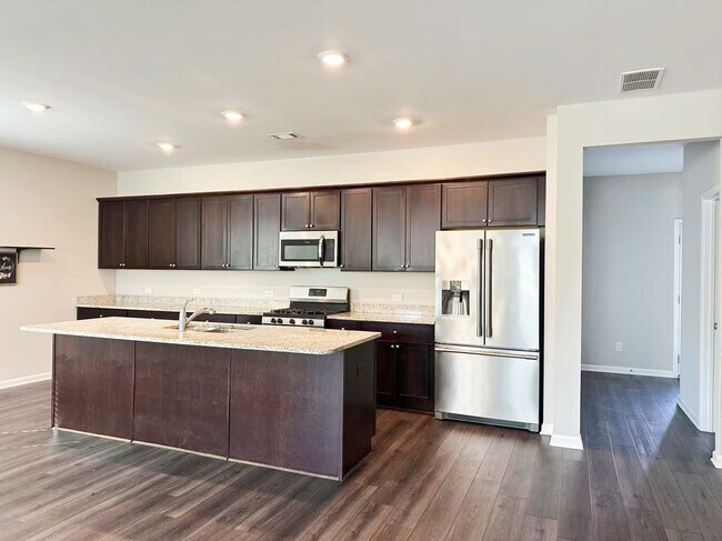 4372 Grosbeak Dr, Hoschton, GA 30548 - photo 5