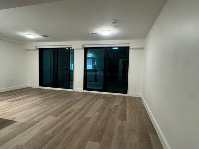 1065 Commonwealth Ave unit 4-47, Boston, MA 02215 - photo 5