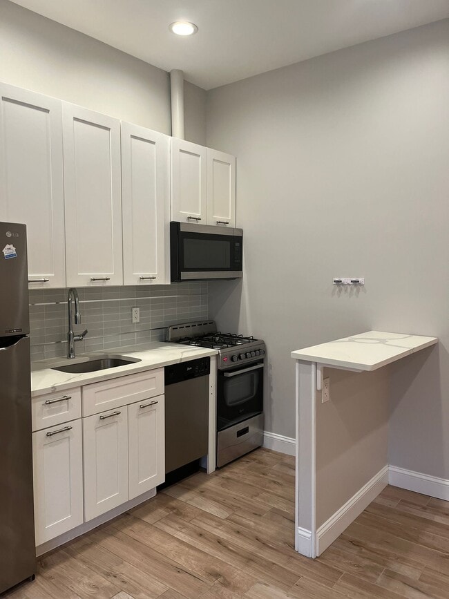 41 Clifton Place unit 1C, Jersey City, NJ 07304 - photo 7