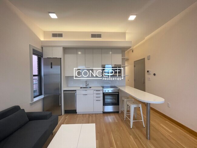 115 Mt Auburn St unit 63, Cambridge, MA 02238 - photo 3