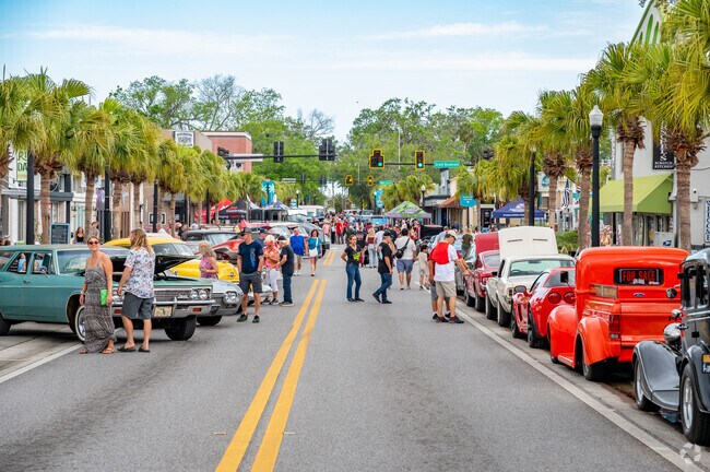 Sims Park hosts car shows where you can see amazing custom cars.