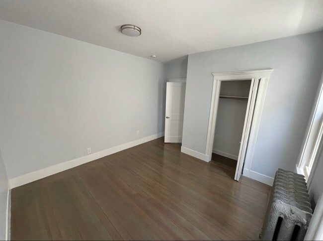 Actual Room for rent