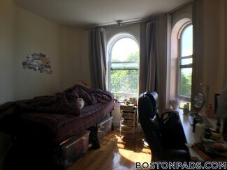 90 Westland Ave Unit 501, Boston, MA 02115