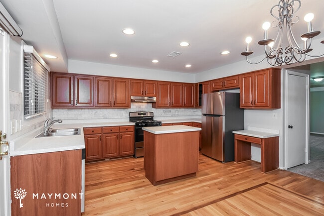 335 Southwind Cir, Roswell, GA 30076 - photo 7