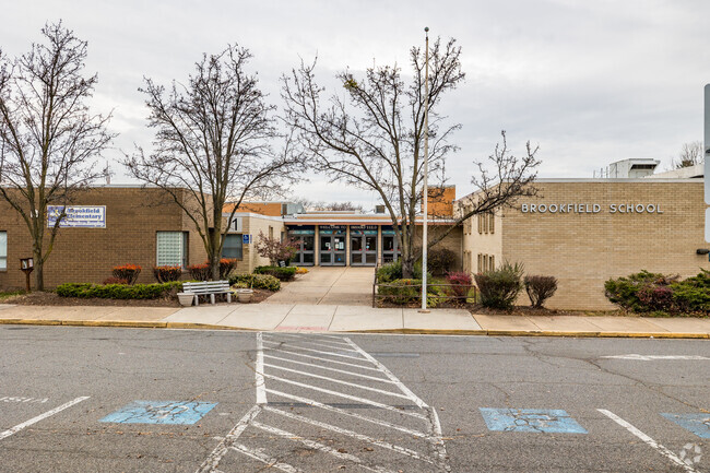 Brookfield Elementary 5