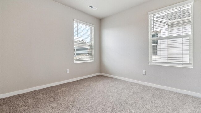 730 N Shawnee St, Aurora, CO 80018 - photo 5