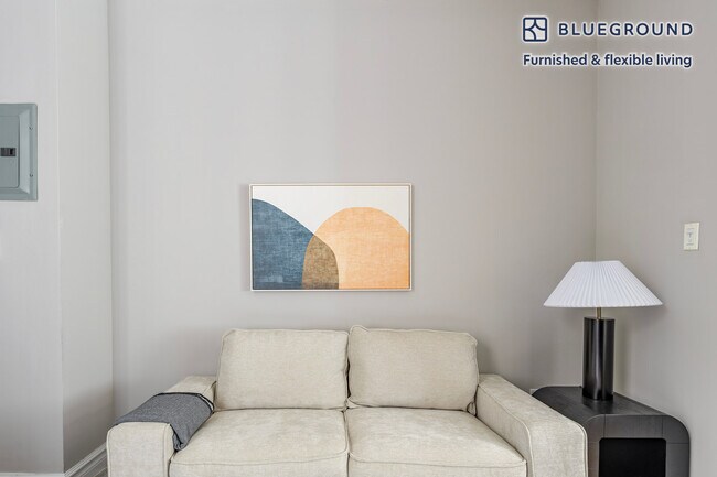 250 Mott St unit FL6-ID1947, New York, NY 10012 - photo 2