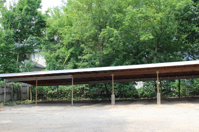 832 W Walnut St, Kalamazoo, MI 49007 - photo 6