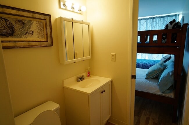 Kapiolani Townhomes unit 1004, Honolulu, HI 96814 - photo 5