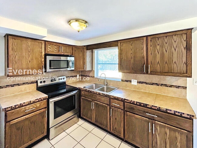 3600 Berkshire St, New Port Richey, FL 34652 - photo 7