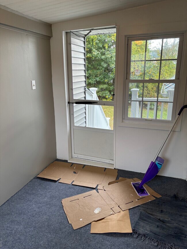 72 Hoover St Unit 2 2nd floor, Leominster, MA 01453