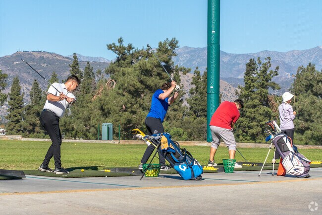 Mountain Meadows Golf Course in Pomona offers a pristine setting for golfers of all levels.
