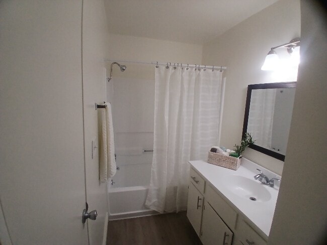 27311 Camp Plenty Rd unit 41, Santa Clarita, CA 91351 - photo 4