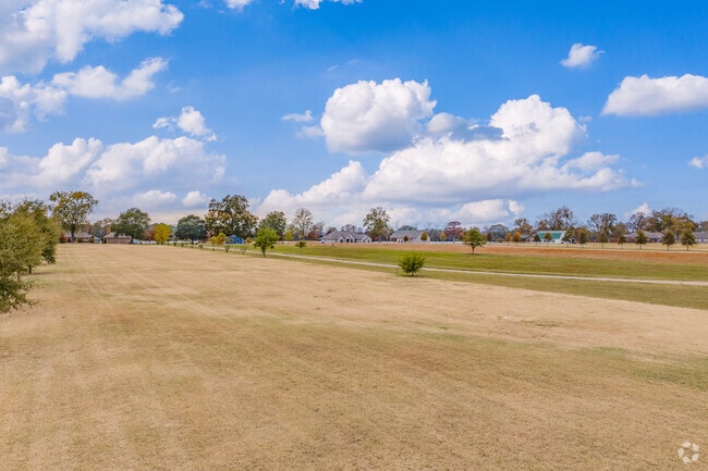 Many large properties in Scott are located on the shores of the area's numerous oxbow lakes.