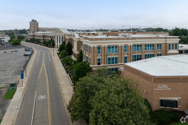 Battle Creek Central High School