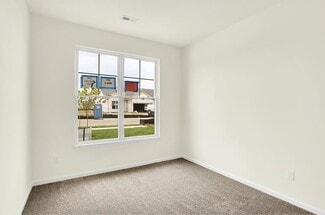 2041 Frost Line Ln, Greenfield, IN 46140