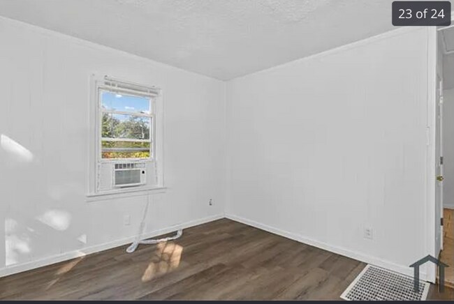 6166 Emerald Ave, Saint Louis, MO 63135 - photo 6