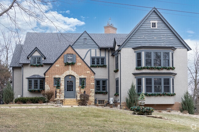Modern mansions are easy to spot in Rochester.