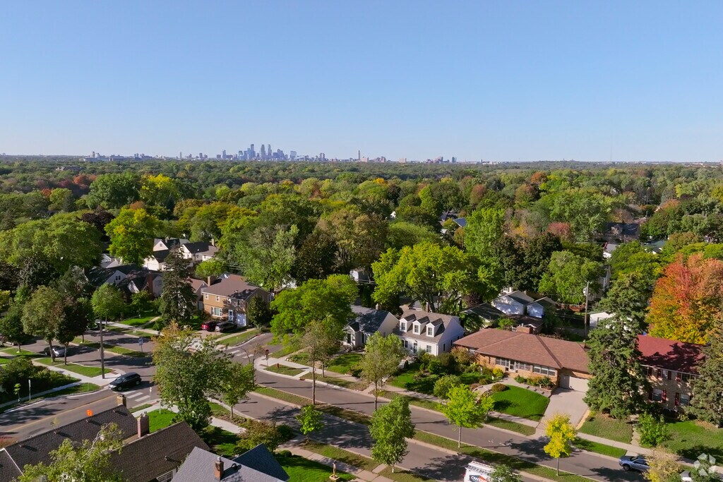 About Highland Park Schools, Demographics, Things to Do