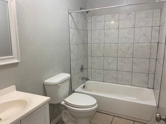 803 White Ave SE, Live Oak, FL 32064