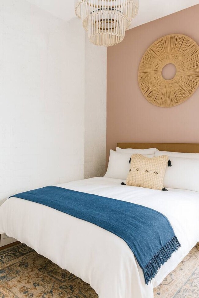 156 W 15th St unit ID1341835P, New York, NY 10011 - photo 2