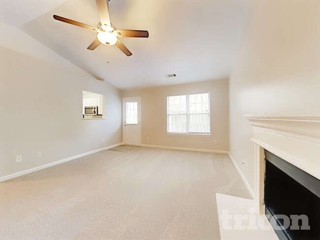 7020 Setters Way, Lithonia, GA 30038 - photo 4