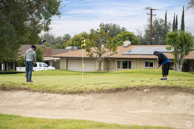 Come play a round of golf at Arrowhead Country Club.